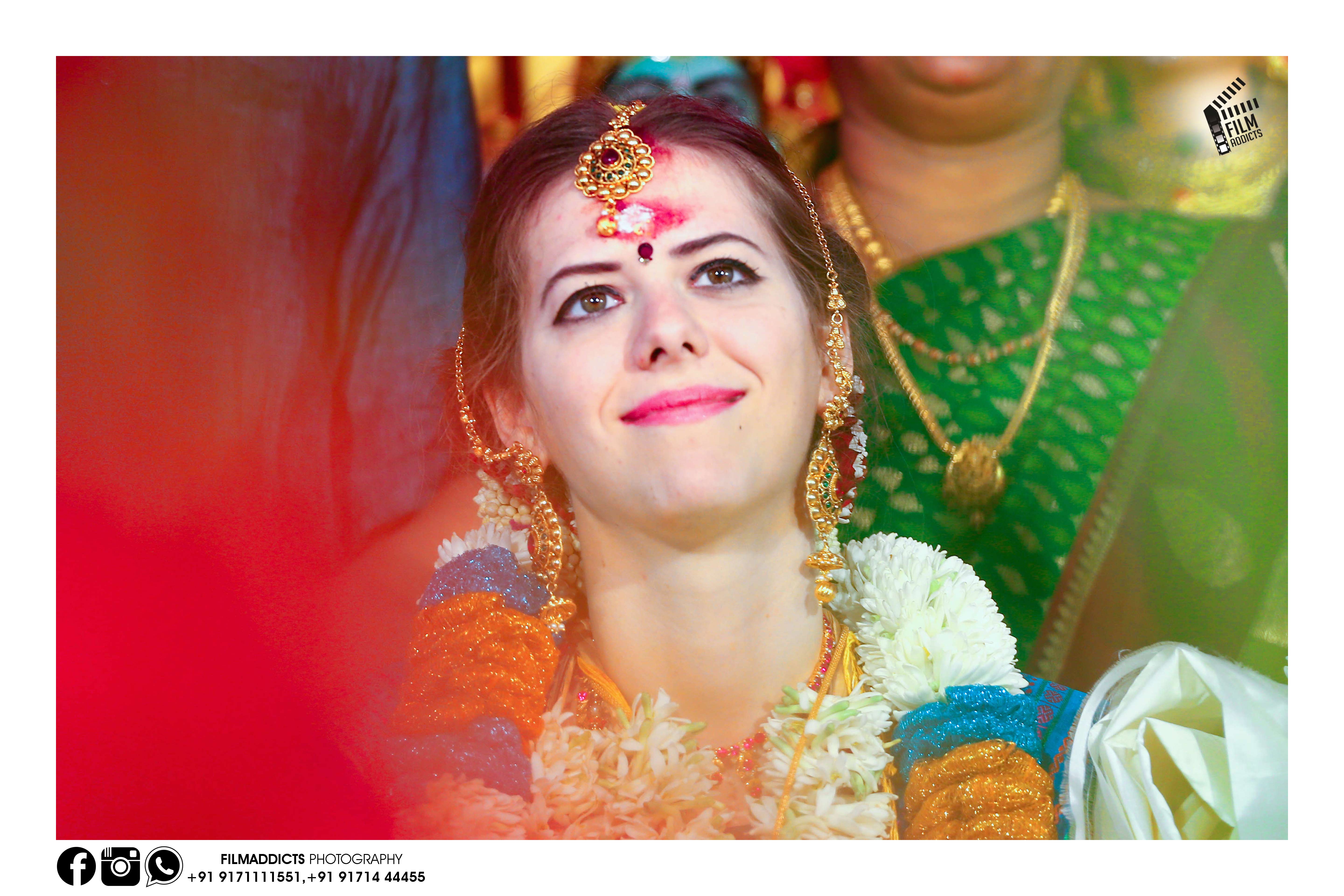 Best-Candid-Photography-in-karur, best-candid-photographer-in-karur,candid-wedding-photographers-in-karur,wedding-photographers-in-karur,photographers-in-karur